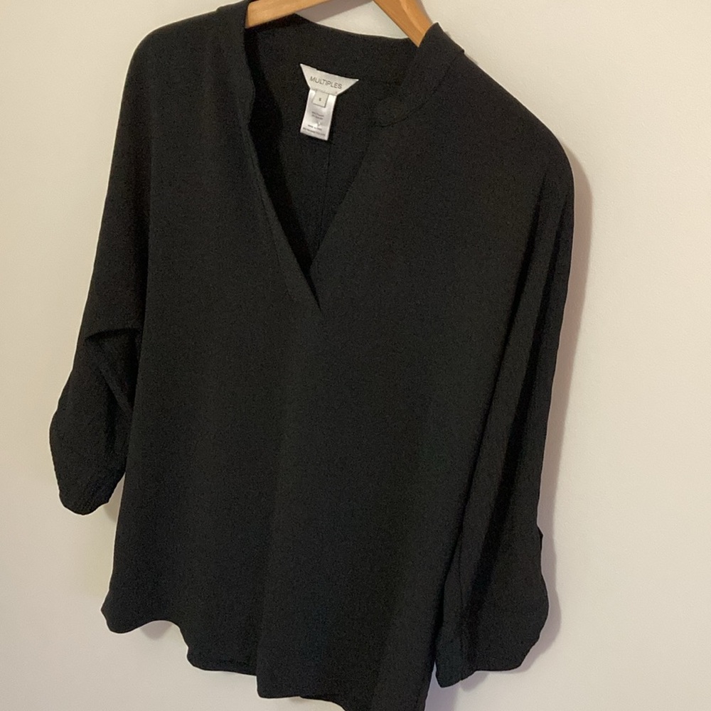 Multiples Black v-neck Blouse, size small, tabbed sleeves, lightweight textured